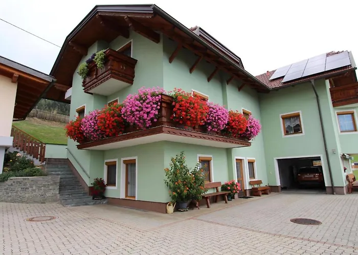 Schlossblick Liebenfels